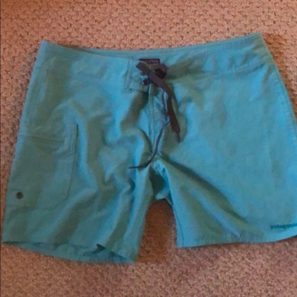Water resistant shorts